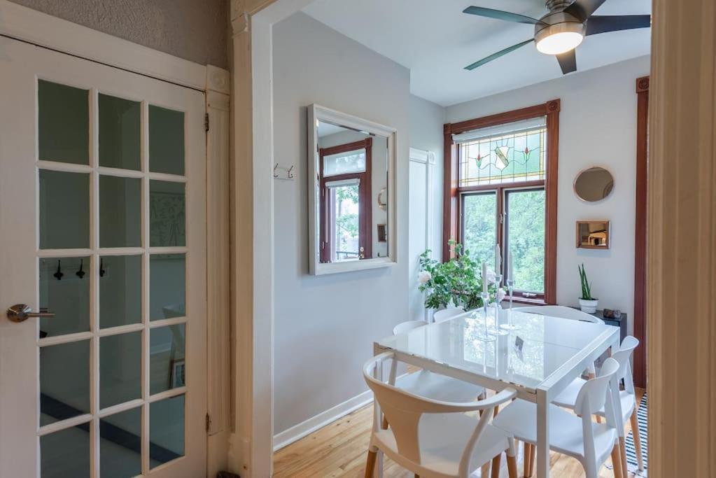 Cozy Montreal Skylight Apartment, Pets Welcome! Exterior photo